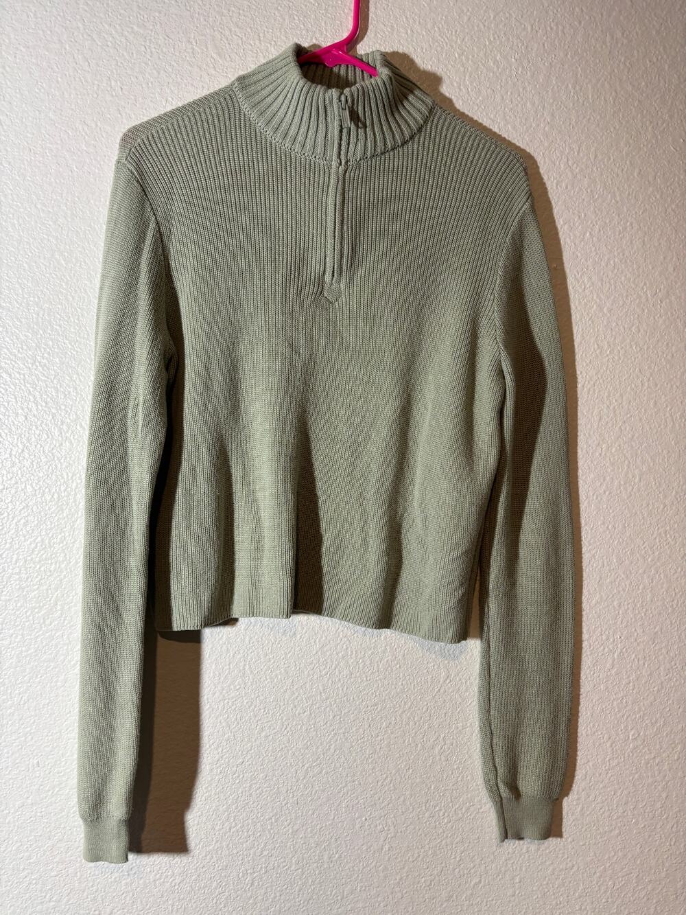 John Galt Women's One Size Sage Green Ribbed Knit 1/4 Zip Mock Neck Crop Sweater